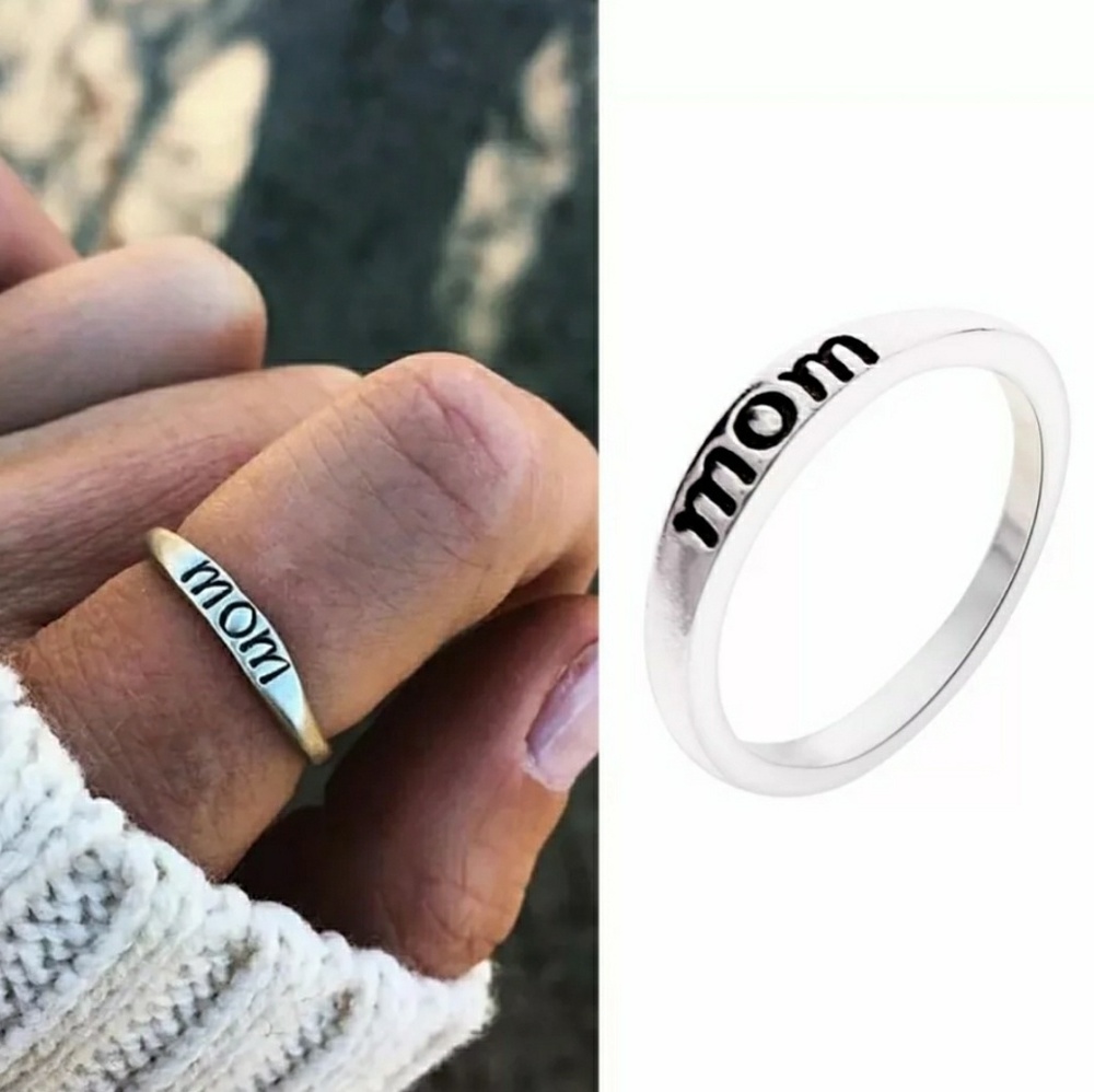Simply Beautiful 'Mom' Ring